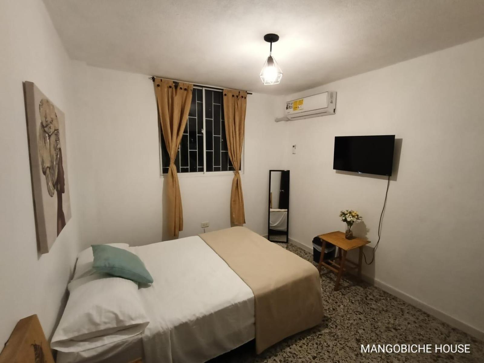 Mango Biche - House Bed and Breakfast Cartagena Eksteriør billede